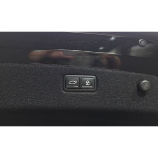557176