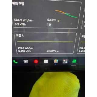 671114