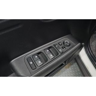 709077