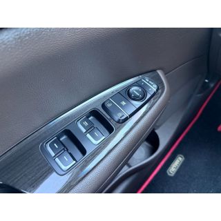 956686