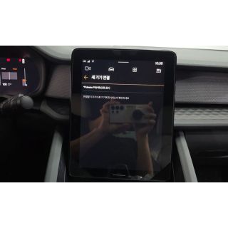 988691