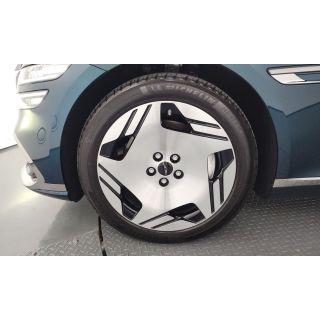 547641