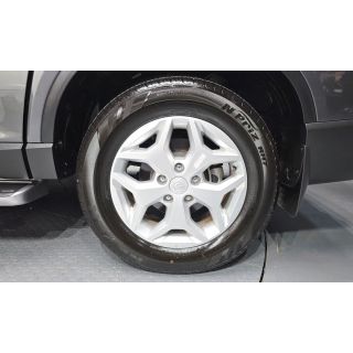 573205