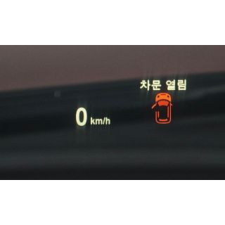 216099
