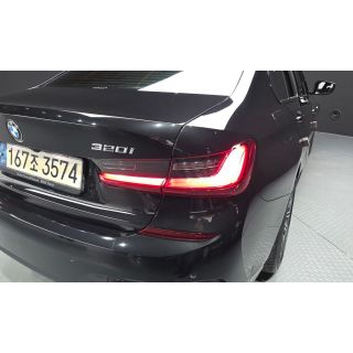 218266