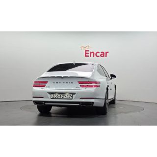 245084