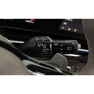 988504