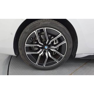 798057