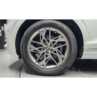 691318