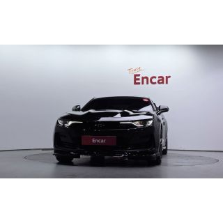 902368