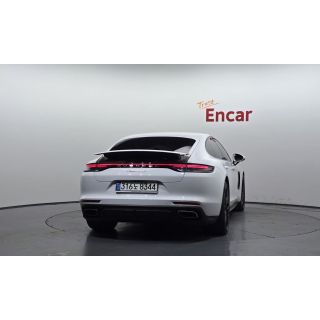 494736