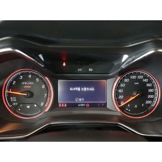 821027