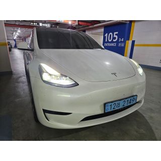 491852