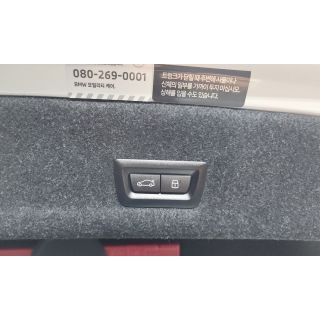 768900
