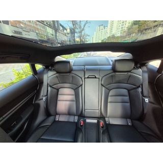 993435