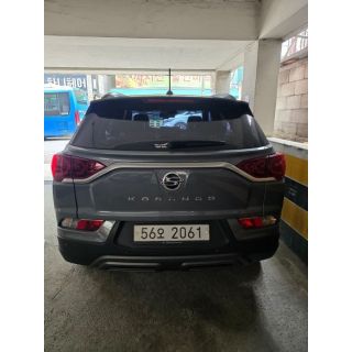 895644