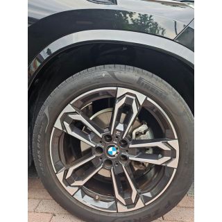 513772