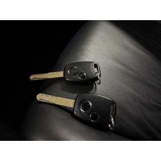 106221
