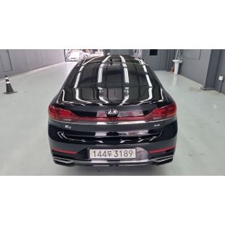 630718