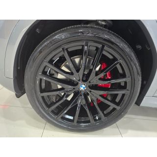 301710