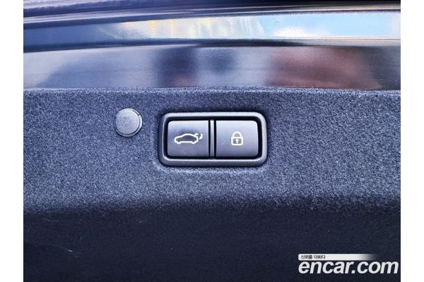 968003