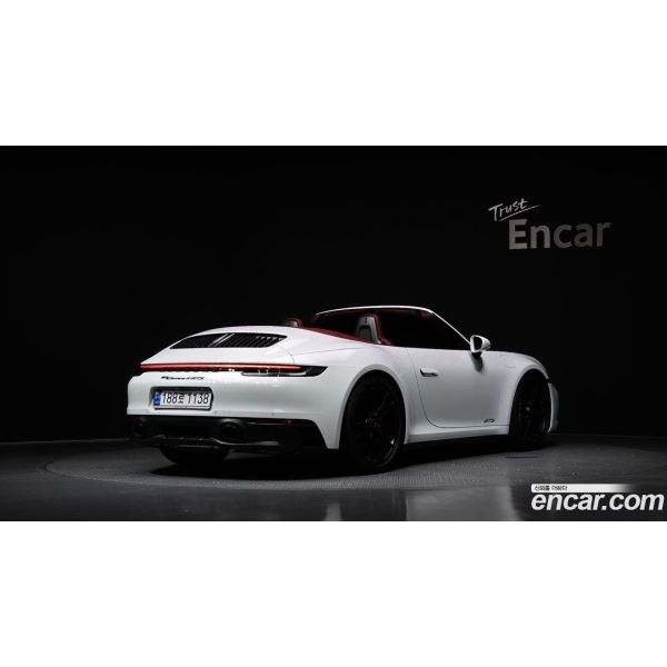 918827