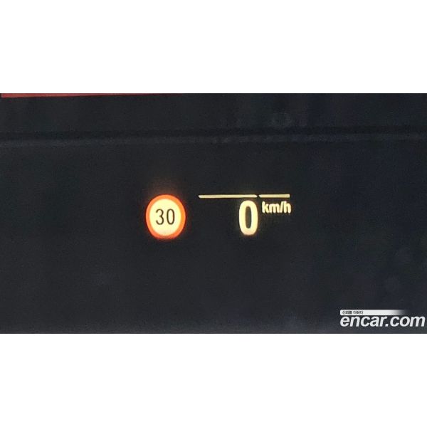 876883