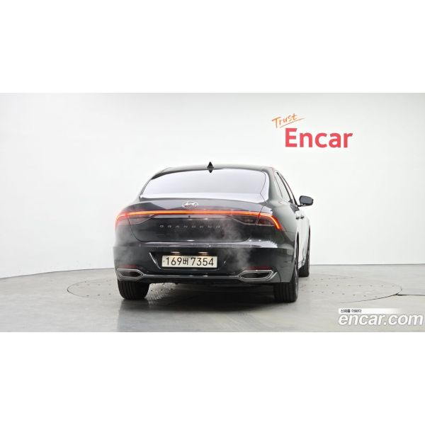 994392