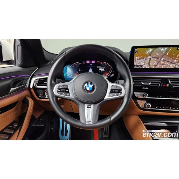 935843