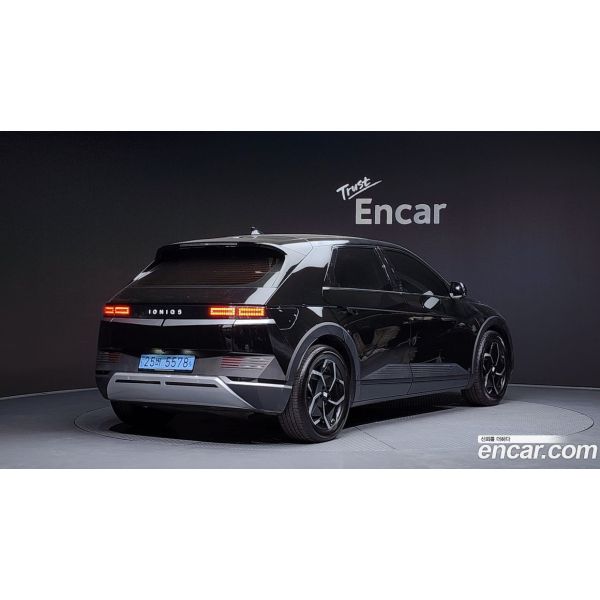 902140