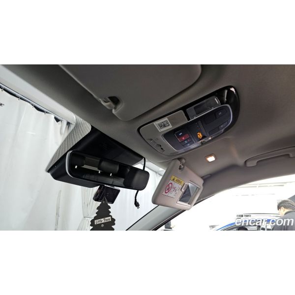 842017