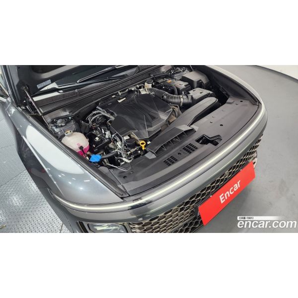 372702
