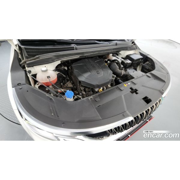883515