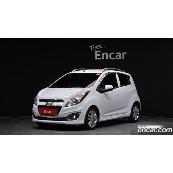 687990