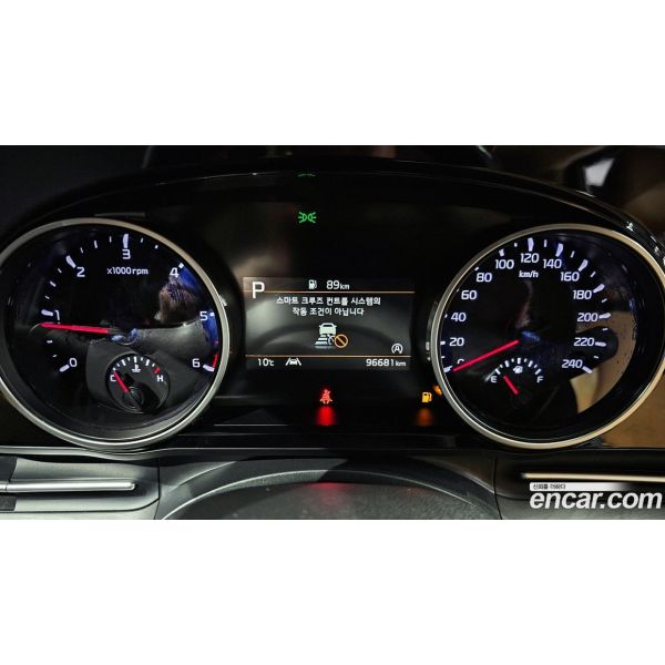 56382