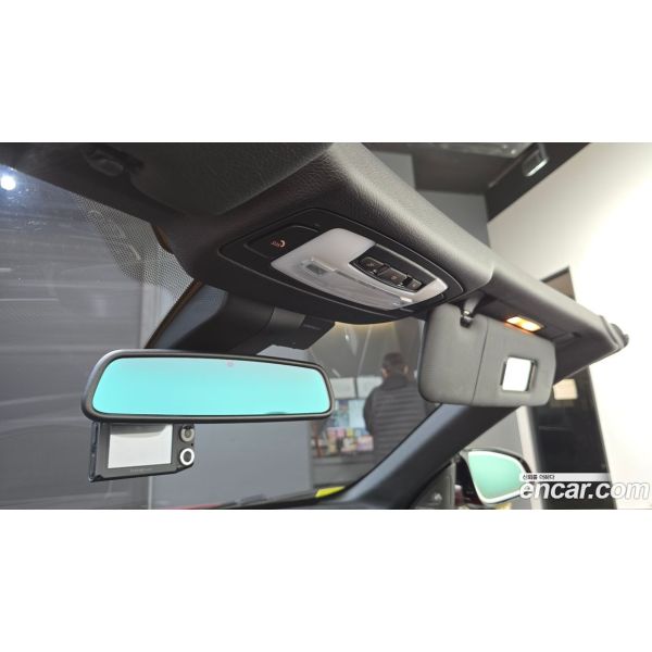590784