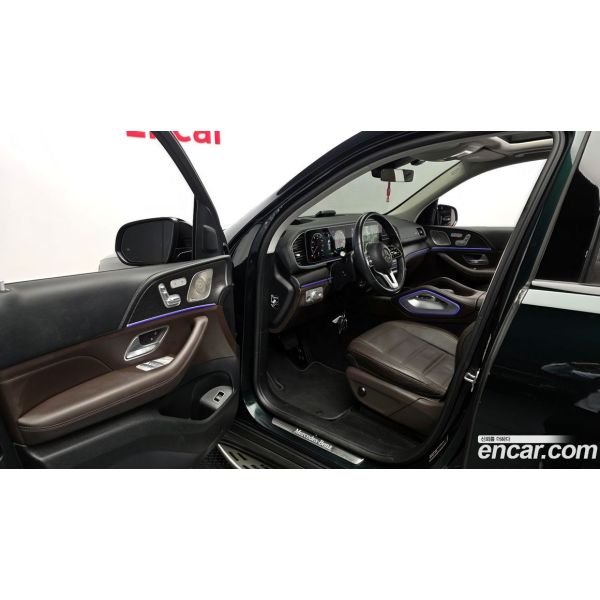 925764