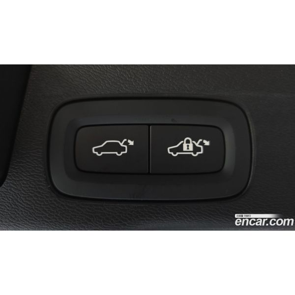 329379