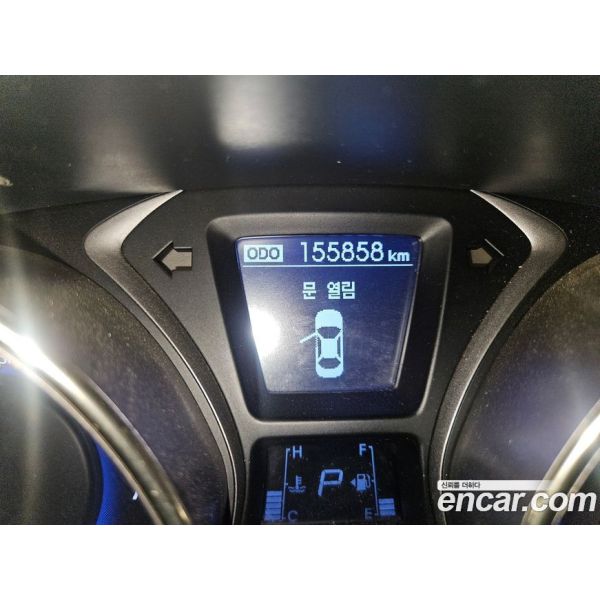126819