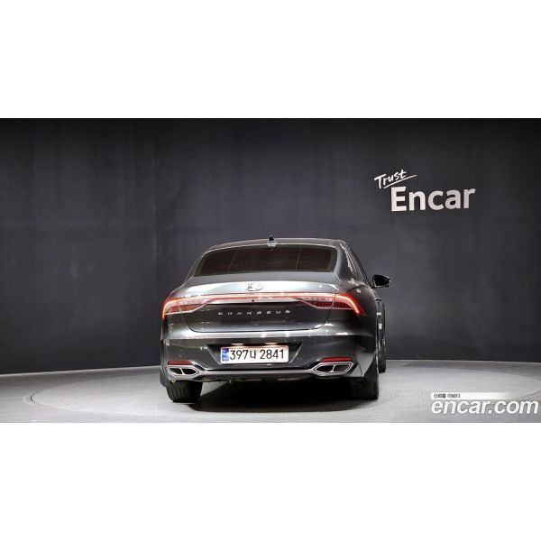 228569