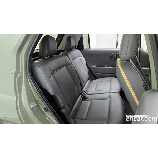 921601