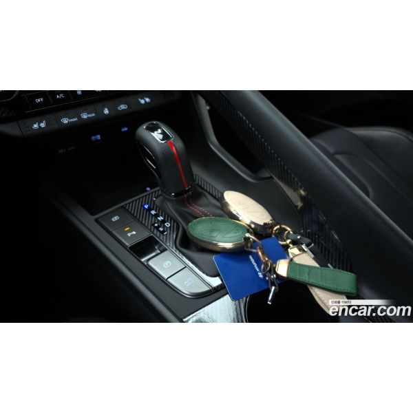 912620