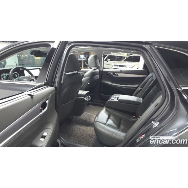 820178