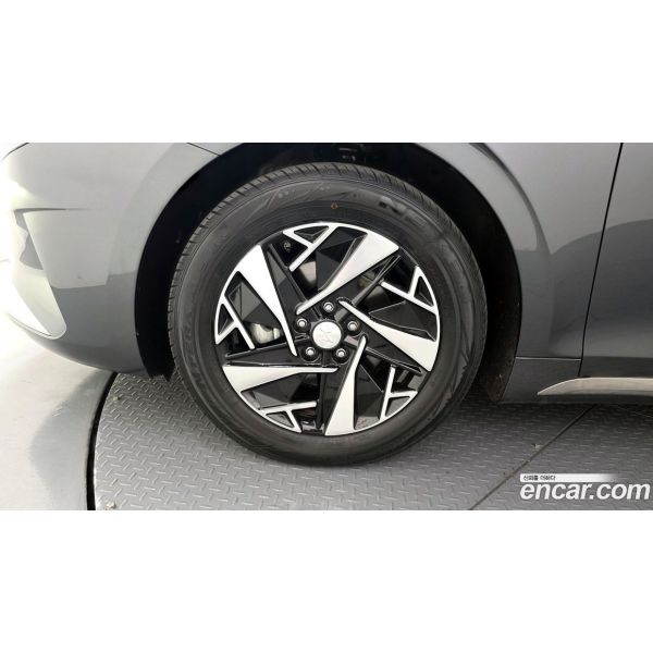 306424