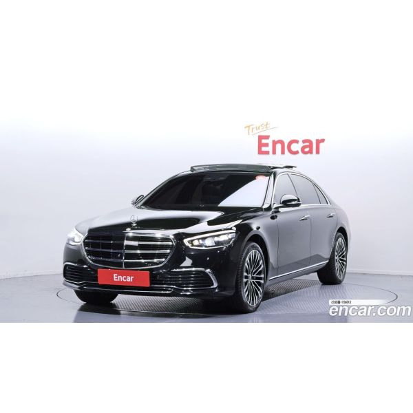864585
