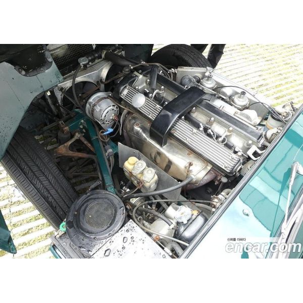 484301