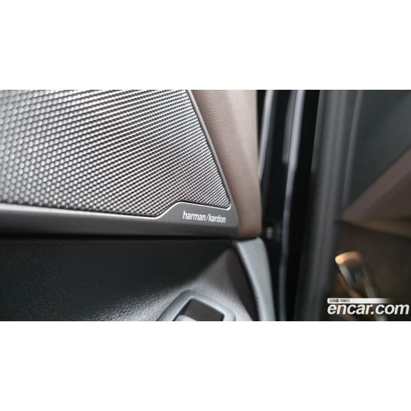 497599