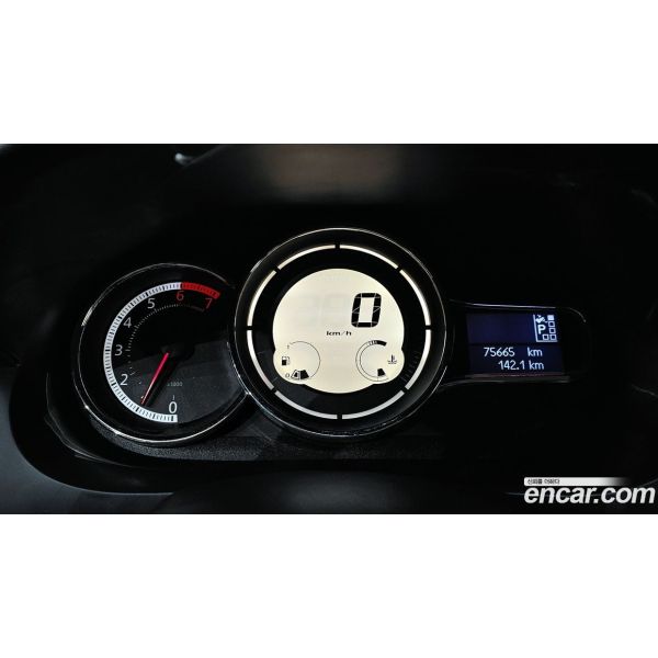 411753
