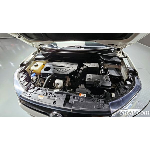 87058