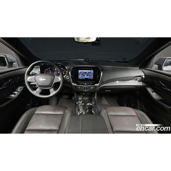 923932
